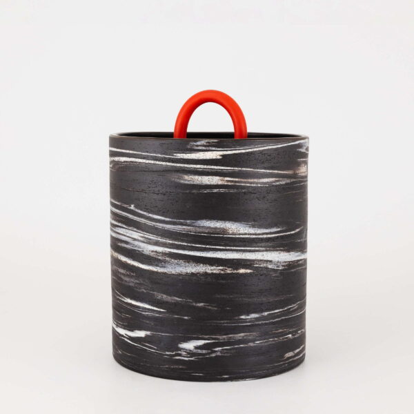 Big Black Pot with Top