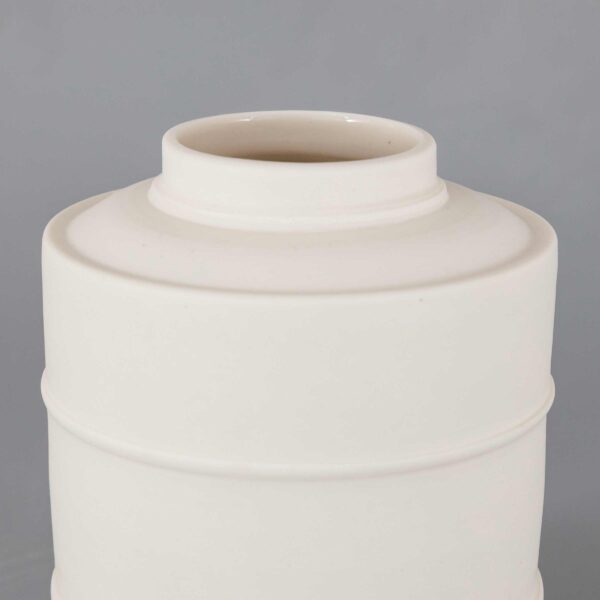 Porcelain Vessel