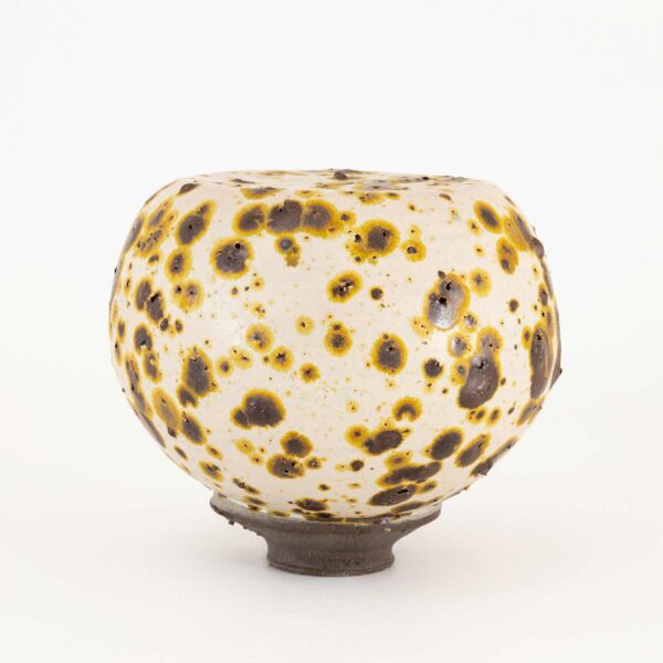Vase on Base Minerals V