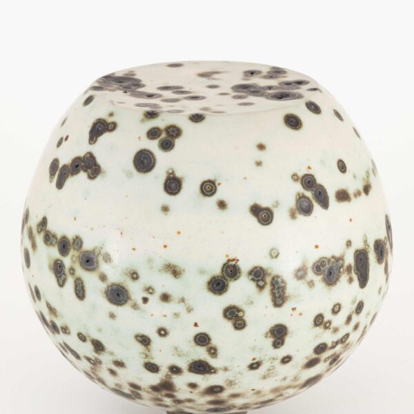Vase on Base Minerals III