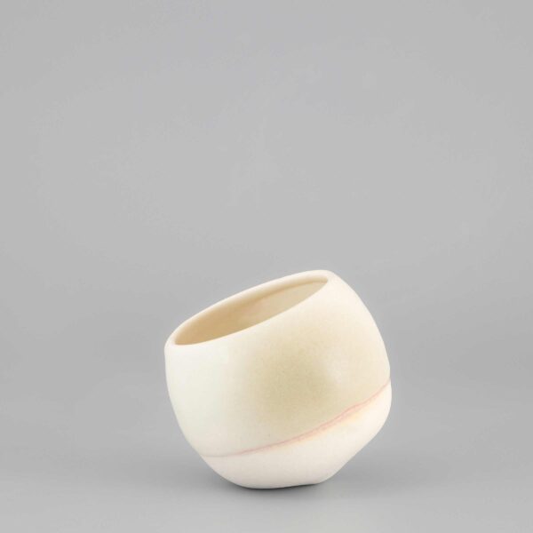 Spinning Porcelain Cup